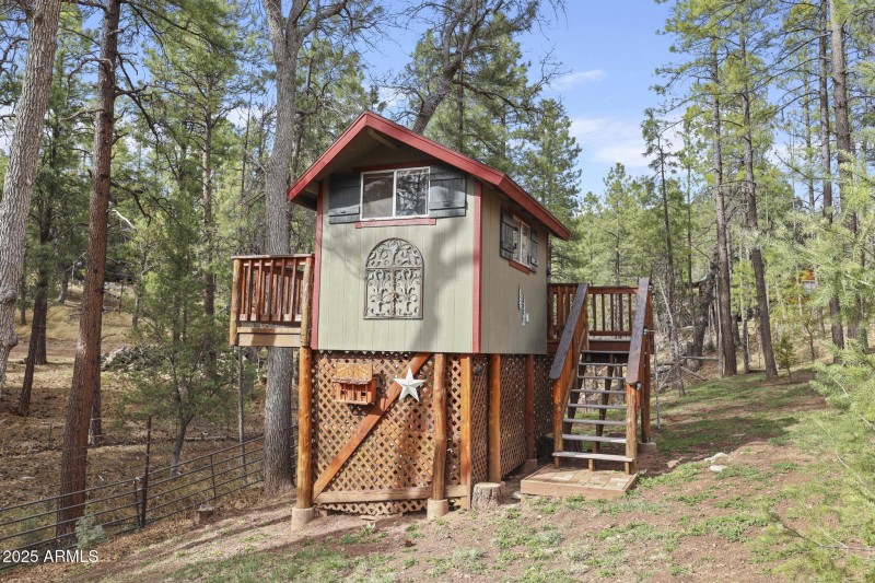 Tree House