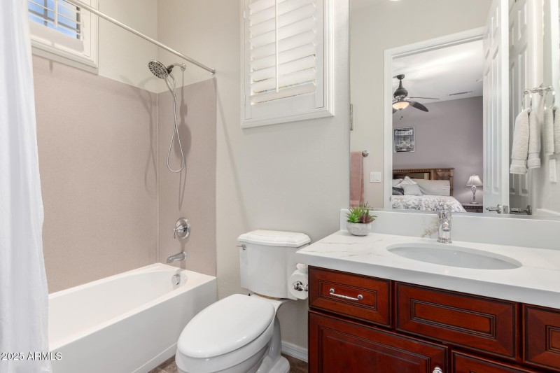 Guest House Restroom