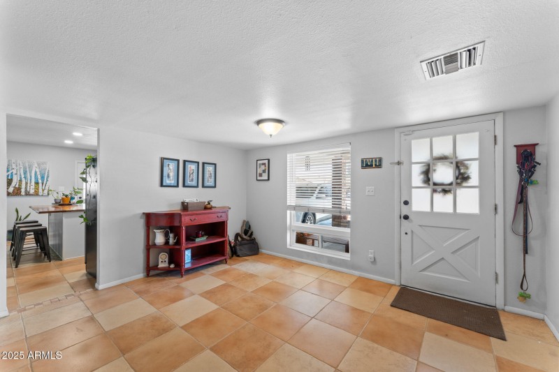 004-foyer