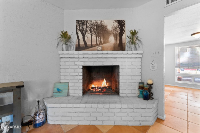 009-living-room