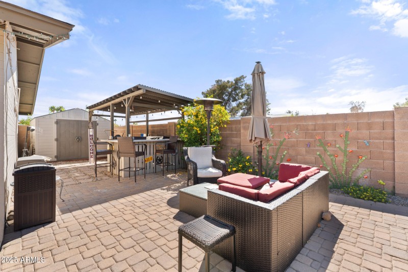 028-patio