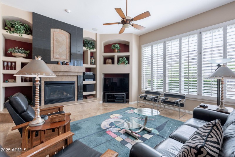 19-web-or-mls-Mountain Stone-19