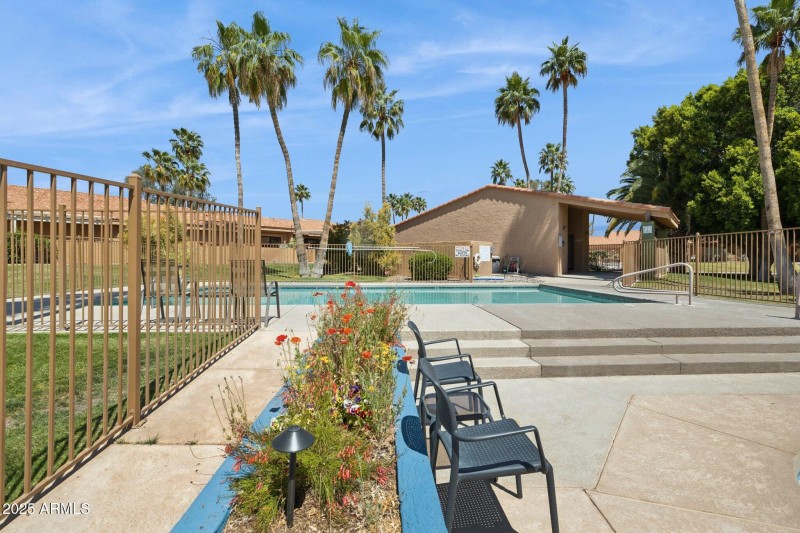 26-web-or-mls-16276-e-rosetta-dr-58