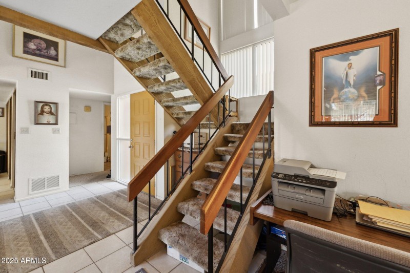 22-web-or-mls-16276-e-rosetta-dr-58