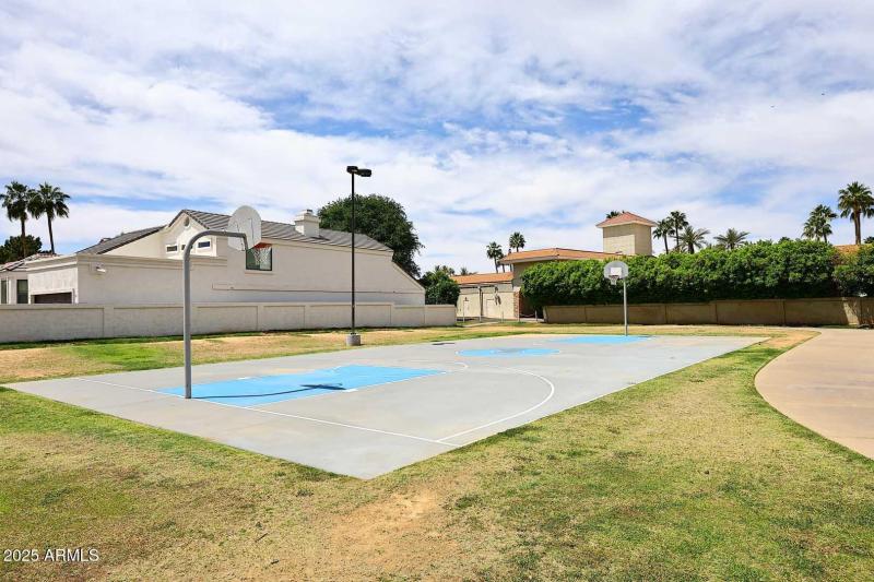 Shoshone Park-Basketball Court
