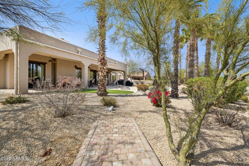 54-web-or-mls-29717-n-141st-pl