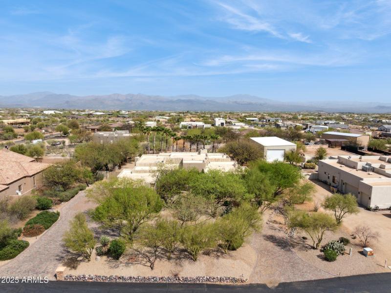 55-web-or-mls-29717-n-141st-pl