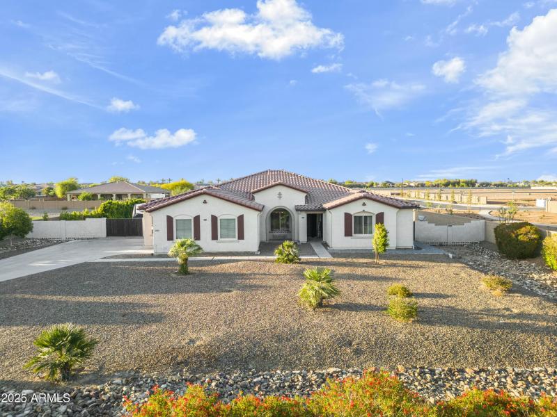 15830 W Cheryl Ct (Twelve Oaks Estates)