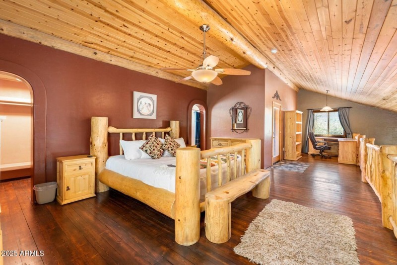 27eda59f-0dd0-4f50-92d3-d588dabe4fa0