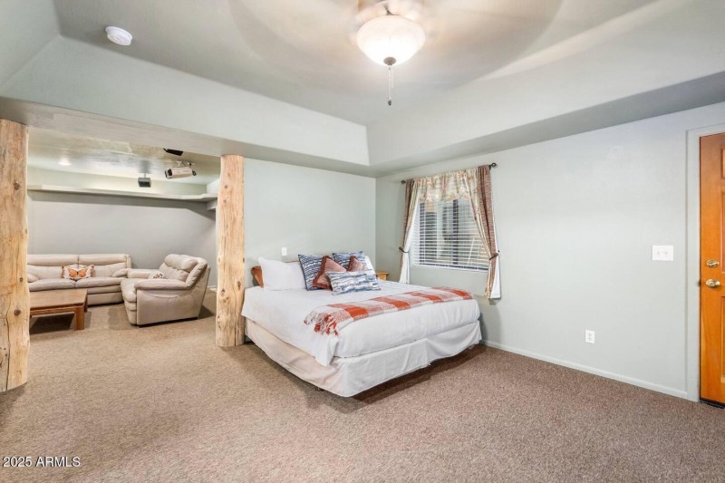 c610f7f3-8283-460c-910c-704d81c919a1