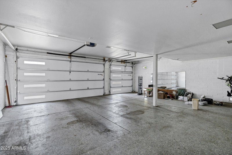 1323 E Whalers Way-40