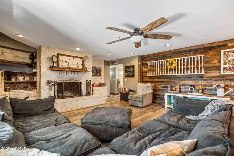 541WDueceOfClubs-ShowLowAZ-9