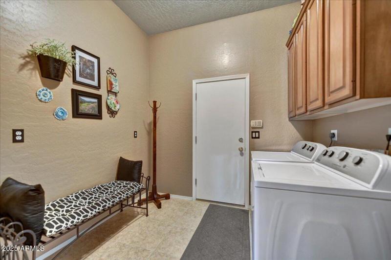 Large Laundry Room