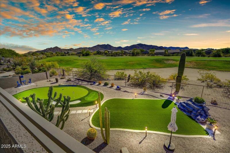 Imagine Yourself Here!