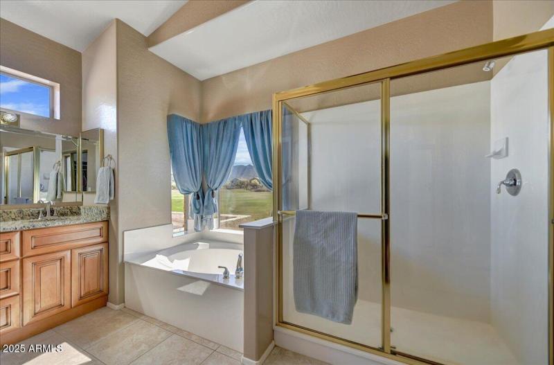 Separate Shower and Bathtub
