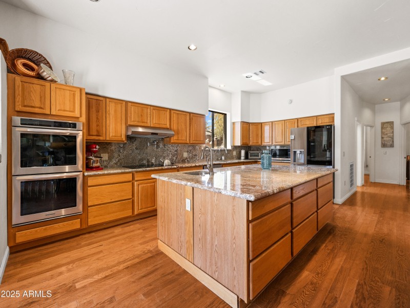 22891 S Lakewood Dr-39