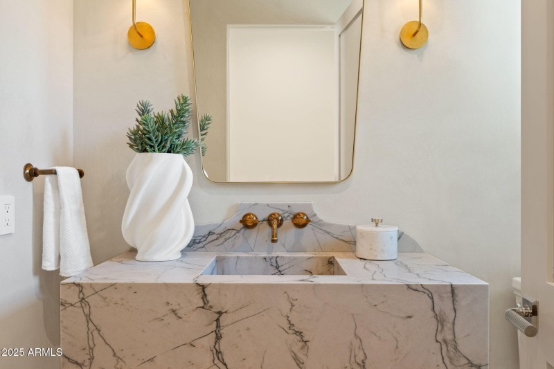 Powder Bath