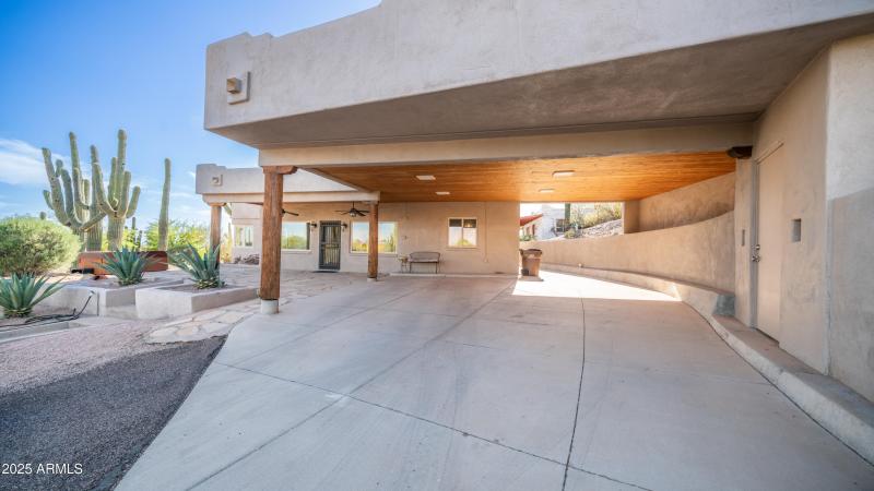 612 N Signal Butte Rd Exterior Photos-24