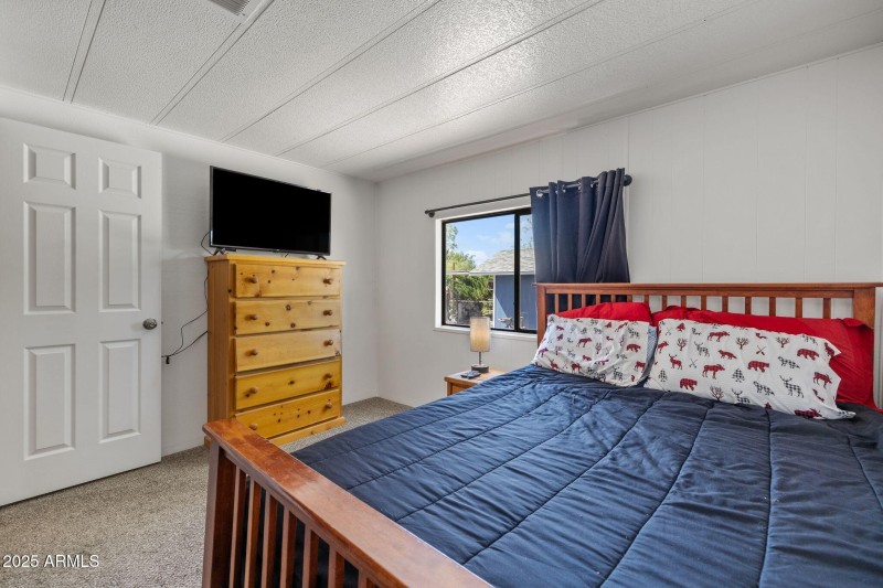 Bedroom #1