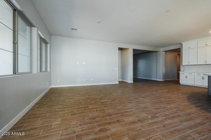 Tri Pointe Waterston Central 451 - Great
