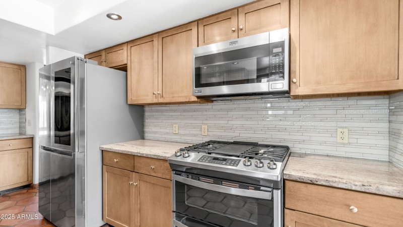 612 N Signal Butte Rd (10)