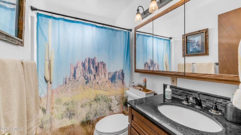 612 N Signal Butte Rd (34)