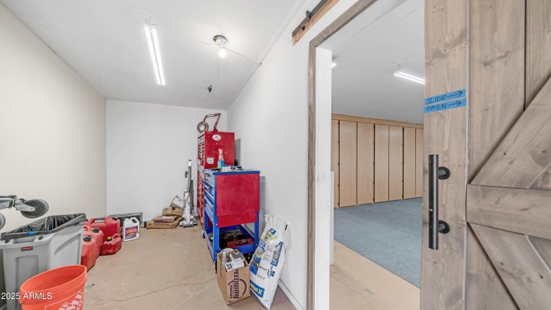 612 N Signal Butte Rd (40)