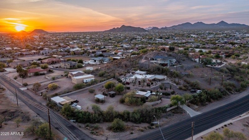 612 N Signal Butte Rd Aerial Photos-2