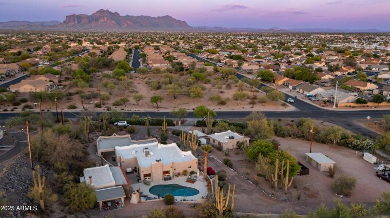 612 N Signal Butte Rd Aerial Photos-9