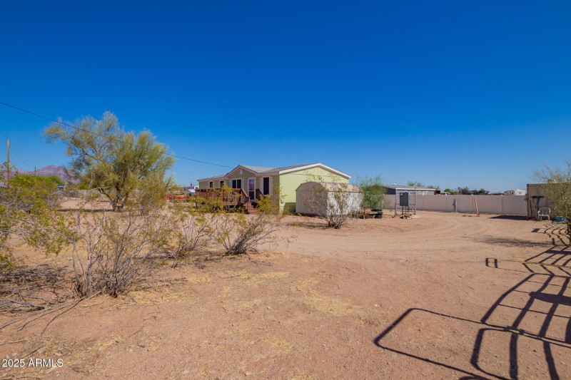 03 - Desert View