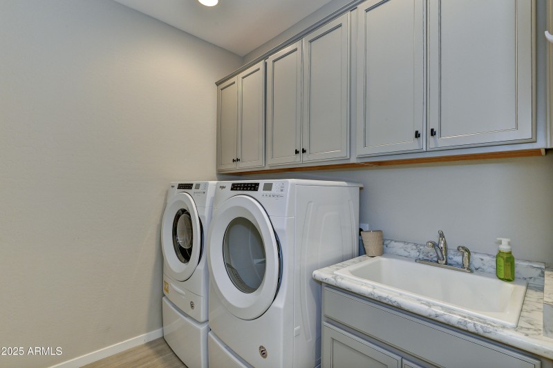 014_Laundry Room