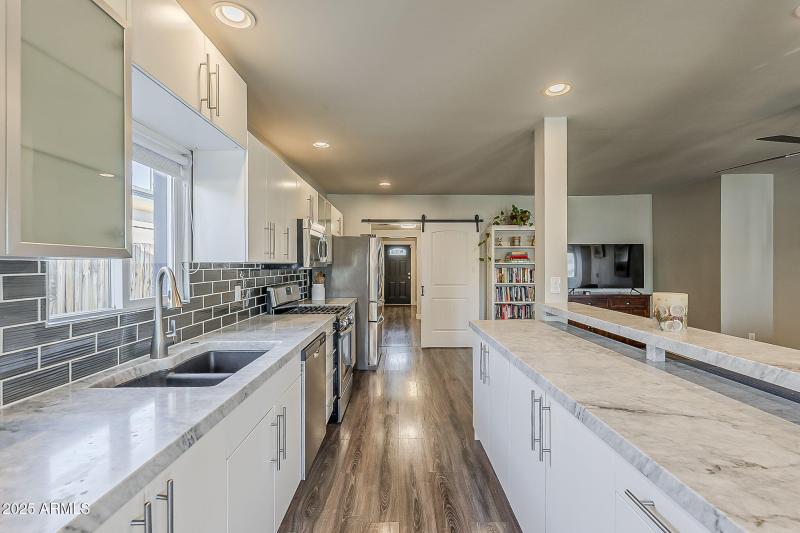 46-web-or-mls-Windsor-27