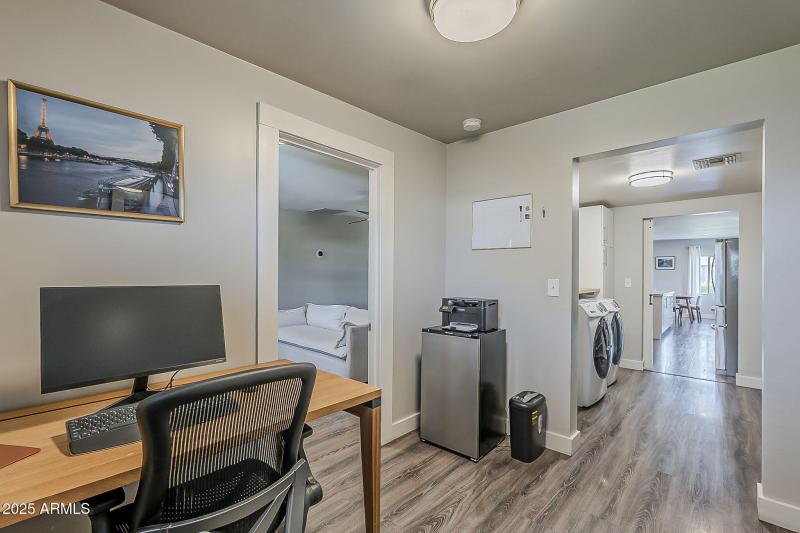 66-web-or-mls-Windsor-47