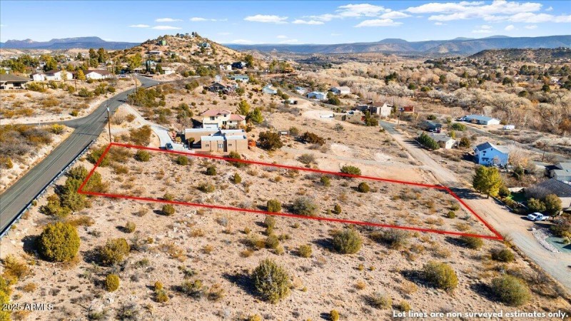 03-Aerial View W