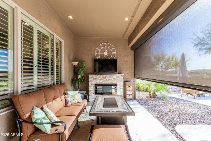 Patio TV Up