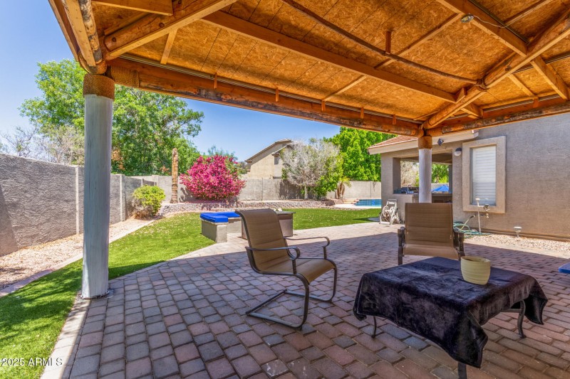 61 Hope backyard
