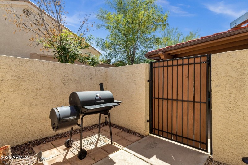 Closed Patio II