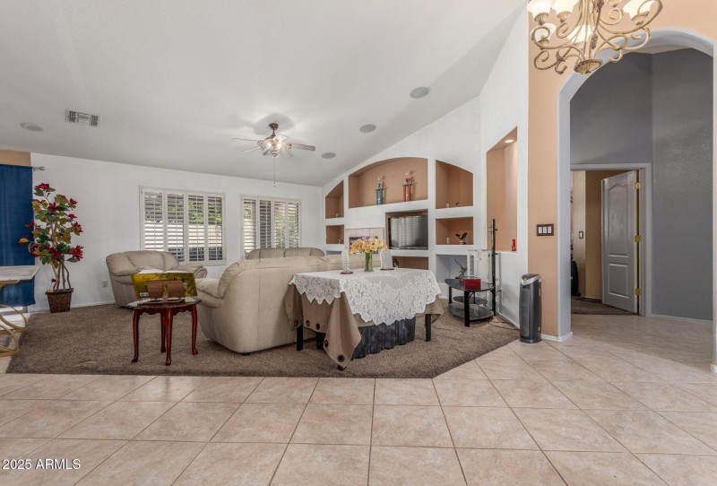 13 Hope family room
