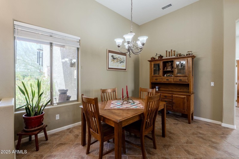 007_Dining Room