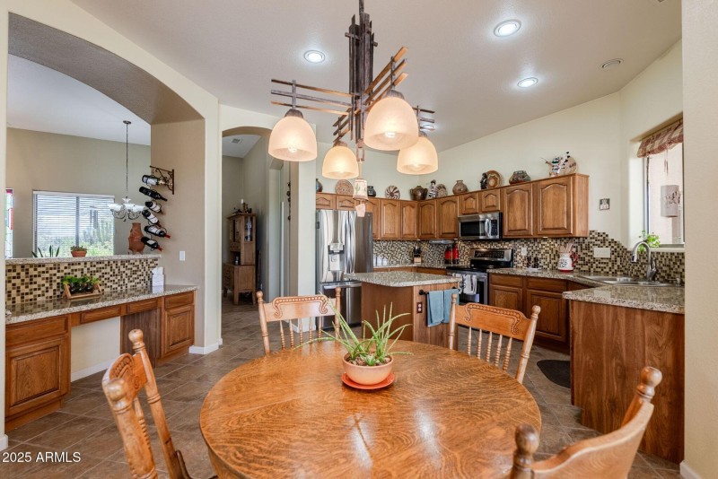 019_Kitchen
