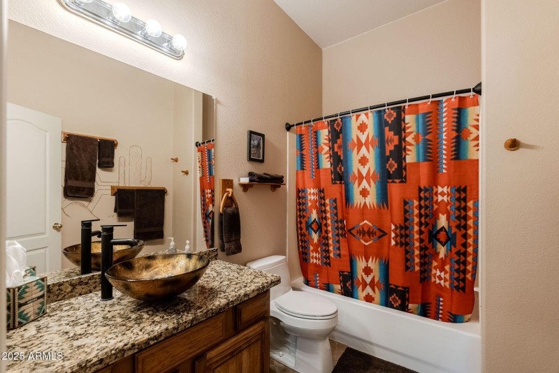 037_Bathroom 2