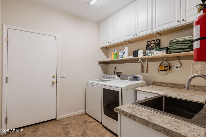 038_Laundry Room