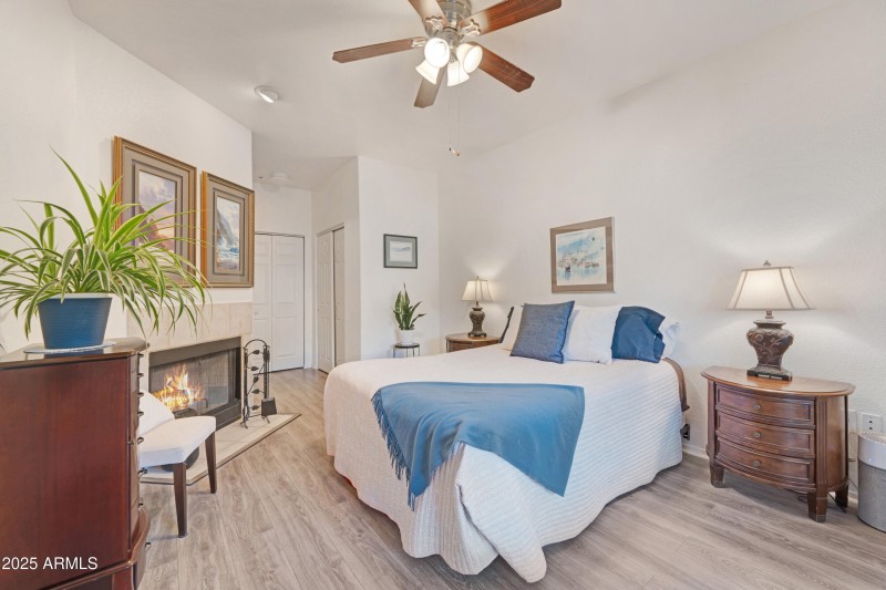 3236ChandlerBlvd-61