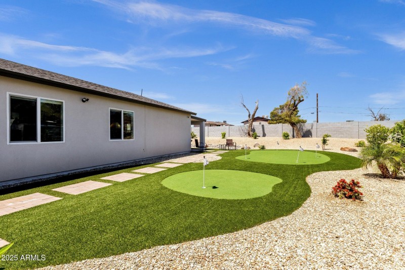 29-web-or-mls-3806-n-23rd-ave
