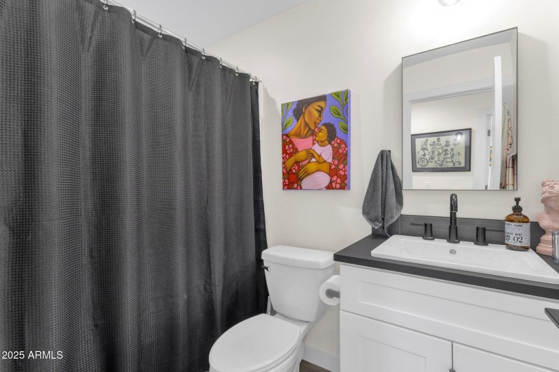 25-web-or-mls-3806-n-23rd-ave