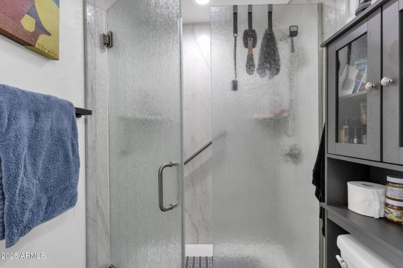 16-web-or-mls-3806-n-23rd-ave