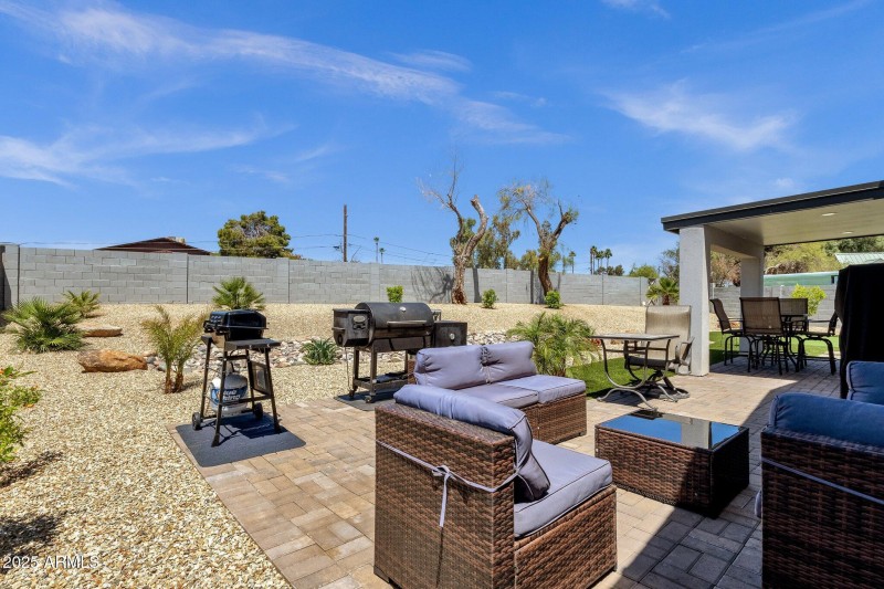 36-web-or-mls-3806-n-23rd-ave