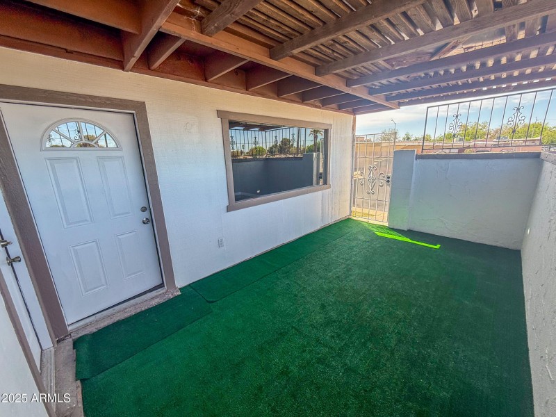 61st Ave-02