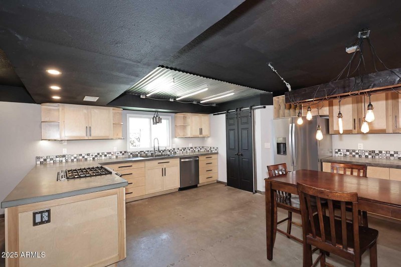 Kitchen2