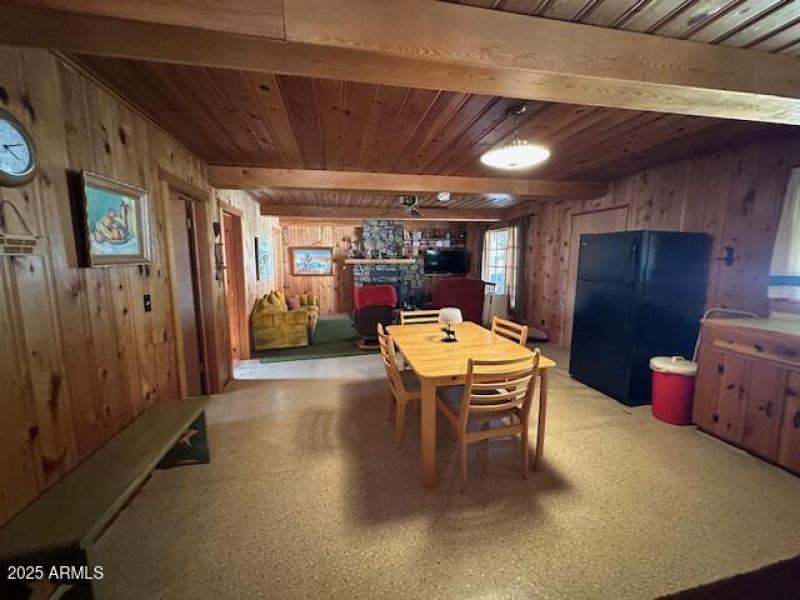 Kitchen/Living Rm